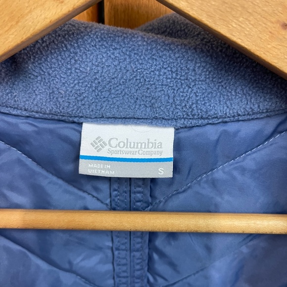 Columbia Women's Blue Layering Vest Lightweight Warm Size Small - Picture 2 of 8